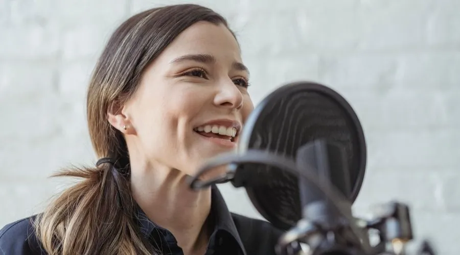 Burun Estetiği Sonrası Ses Değişir mi? | İstanbul Burun Estetiği Sonrası Ses Değişir mi? | İstanbul